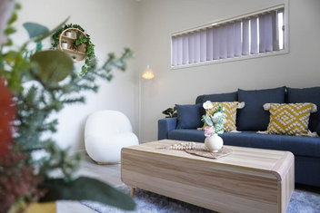 Entire House In Pimpama with Palm Beach Accommodation