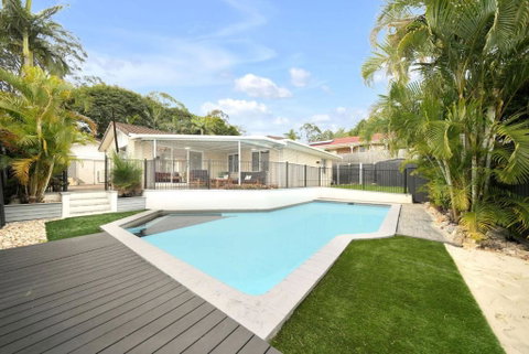 Family Escape Serene Oasis With Pool And AC - Palm Beach Accommodation 0