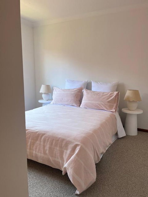 FERN - Palm Beach Accommodation 4