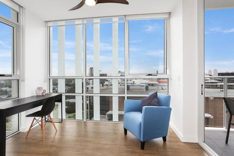 G1903S - Zetland Heights Sunset Vista - Palm Beach Accommodation 0