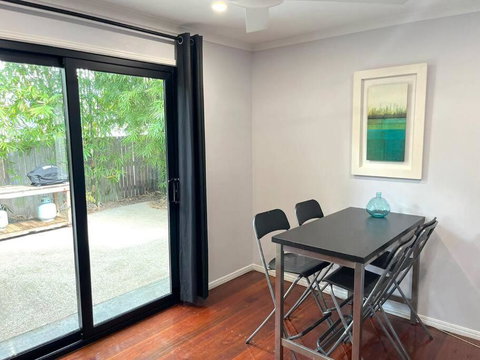 Gabba Central Lofthouse Sleeps5 Pets - Palm Beach Accommodation 2