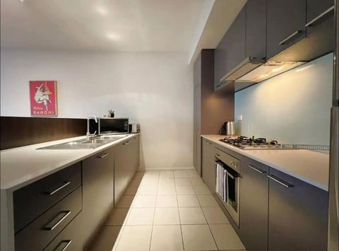 GW24-1 BATH 2 BR At The Glen With FREE Parking And Balcony - Palm Beach Accommodation 4
