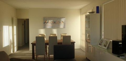GREENWAY WATERS 2 Bed Apartment - Palm Beach Accommodation 1