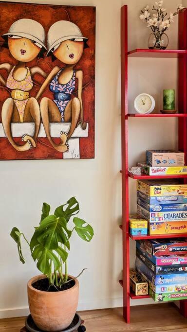 Hideaway By The Bay - Palm Beach Accommodation 3