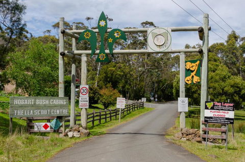 Hobart Bush Cabins - Palm Beach Accommodation 2