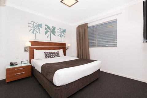 Hotel Chino - Palm Beach Accommodation 1