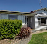 Aisling Cottage - Palm Beach Accommodation