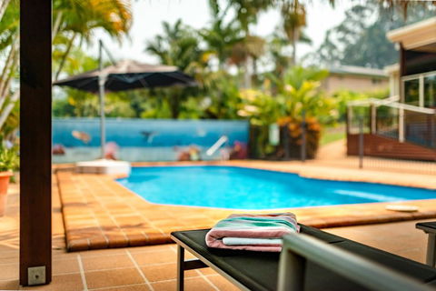 Alarks Nest Bed And Breakfast - Palm Beach Accommodation 1