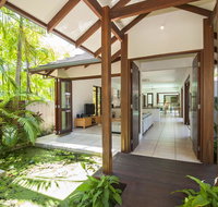 Alcove Sands - Palm Beach Accommodation