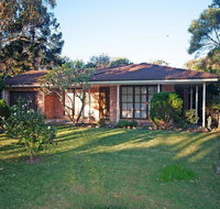 All Decked Out - Pet Friendly - Palm Beach Accommodation