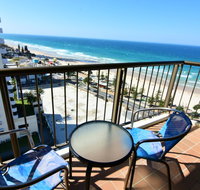 Aloha Surfers Paradise