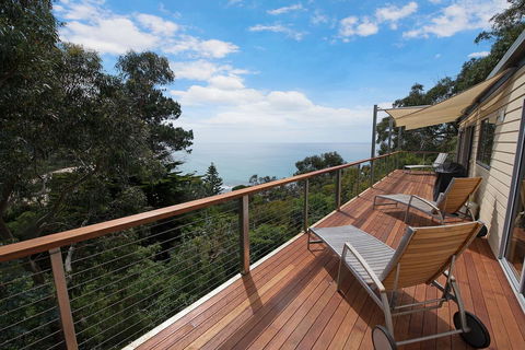 Altair - Palm Beach Accommodation 0