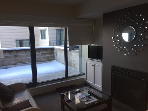 Alto 203 - Palm Beach Accommodation 2