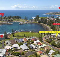 Ambience  The Harbour - calm down unwind  relax - Palm Beach Accommodation