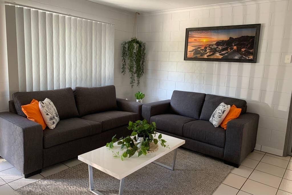 Andergrove QLD Palm Beach Accommodation