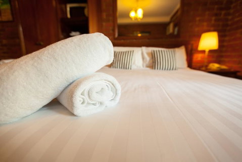 Armour Motor Inn - Palm Beach Accommodation 2
