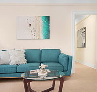 Art Deco apartment steps from harbour and beach - Palm Beach Accommodation