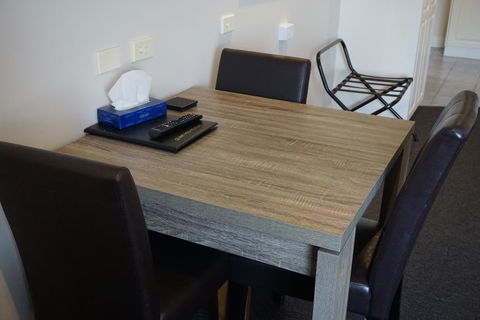 Ashmont Motel And Apartments - Palm Beach Accommodation 2
