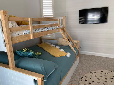 M1 Resort - Palm Beach Accommodation 3