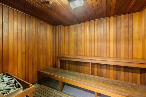MAN54 -Manly Magic Waterfront Retreat With Gym & Sauna - Palm Beach Accommodation 1