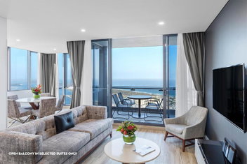 Meriton Suites Southport with Palm Beach Accommodation