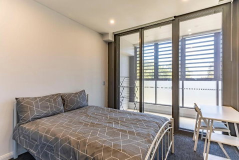 Modern 2B With Loft Bed Parking Central Mascot - Palm Beach Accommodation 2