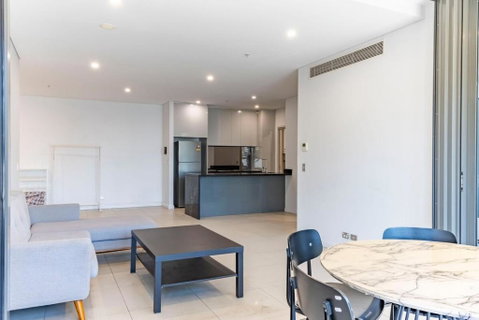 Modern 2B With Loft Bed Parking Central Mascot - Palm Beach Accommodation 3
