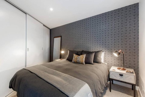 Monochrome And Matte - Sophisticated Loft Living - Palm Beach Accommodation 3