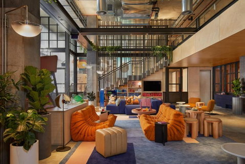 Moxy Sydney Airport - Palm Beach Accommodation 0