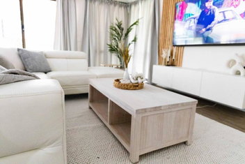 Newly Renovated Home Near Shops, M1, National Forest & Koalas! with Palm Beach Accommodation