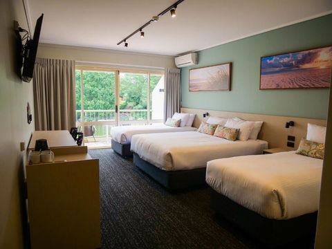 Nightcap At Hinterland Hotel Nerang - Palm Beach Accommodation 1