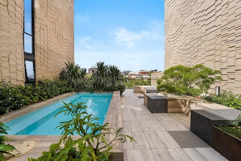 Oxley - 1 Bedroom Apt In The Heart Of Collingwood - Palm Beach Accommodation 3