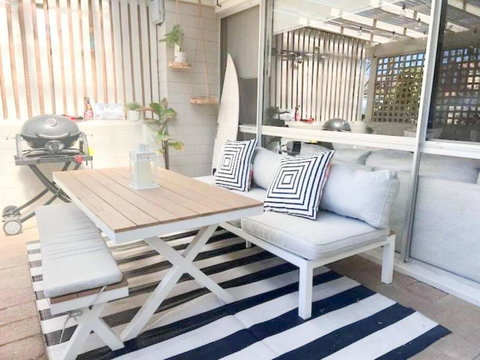 Palm Cove Villa - Palm Beach Accommodation 0