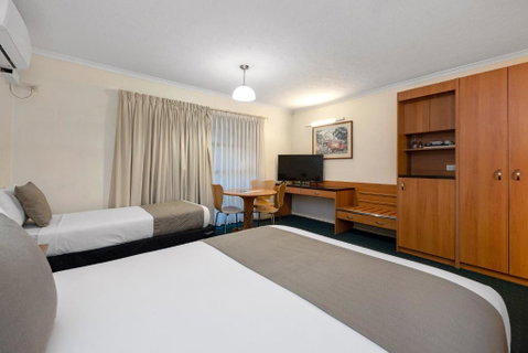 Pegasus Motor Inn And Serviced Apartments - Palm Beach Accommodation 1