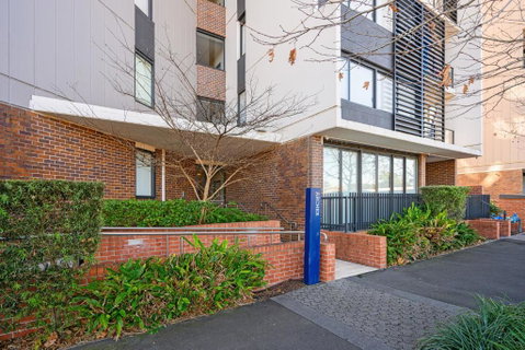 Penrith 3Br Apt Close ToTrain Station & Shopping - Palm Beach Accommodation 2