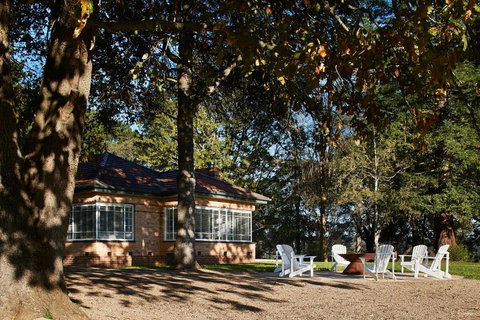 Polperro Farmhouse - Palm Beach Accommodation 2