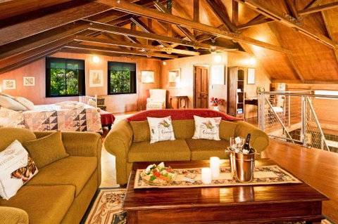 Possum Lodge At Cloudhill Estate - Palm Beach Accommodation 0
