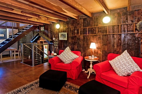 Possum Lodge At Cloudhill Estate - Palm Beach Accommodation 2