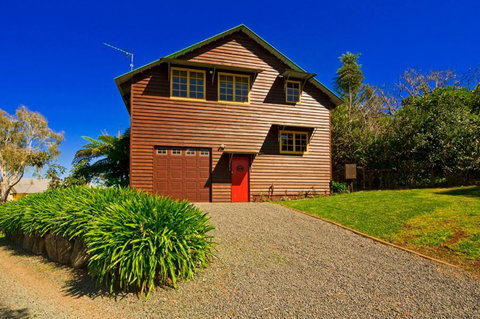Possum Lodge At Cloudhill Estate - Palm Beach Accommodation 1