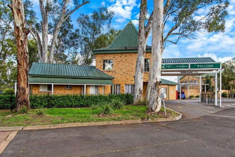 Quality Inn Penrith Sydney - Palm Beach Accommodation 0