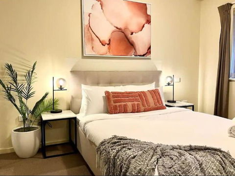 Prime Location 1 Bdr Apt In Perth - Palm Beach Accommodation 1