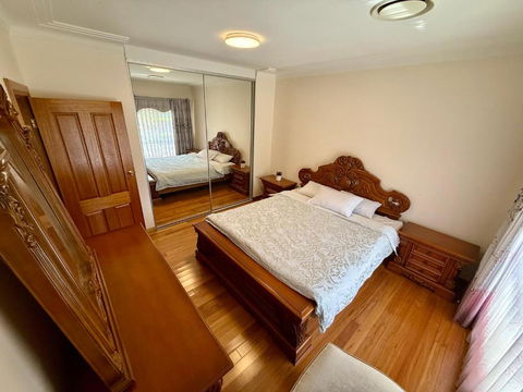 Private House - Palm Beach Accommodation 3