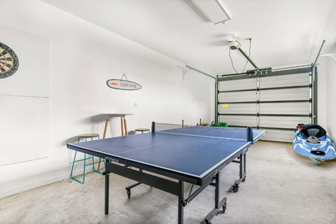 Pukeko Beach House - Palm Beach Accommodation 2