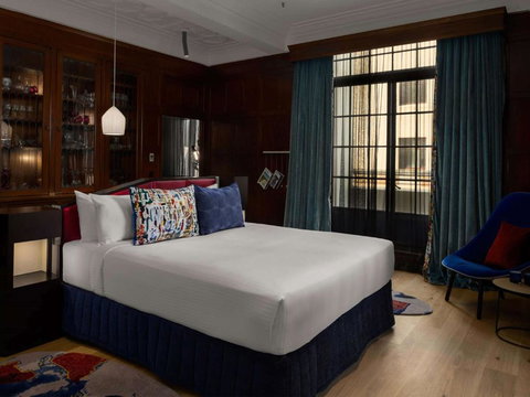 QT Sydney - Palm Beach Accommodation 3