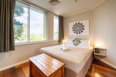 Quaint Auchenflower 1B1B Apt W Parking Close To UQ - Palm Beach Accommodation 0