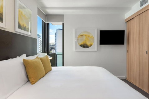Quattro Apartments - Palm Beach Accommodation 1
