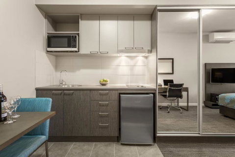 Quest Liverpool - Palm Beach Accommodation 3