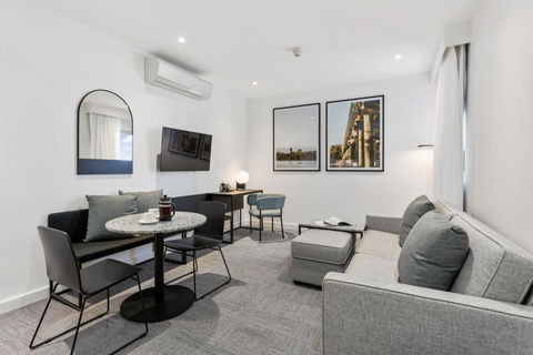 Quest Perth Ascot - Palm Beach Accommodation 1