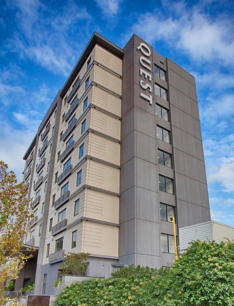 Quest Mascot - Palm Beach Accommodation 2