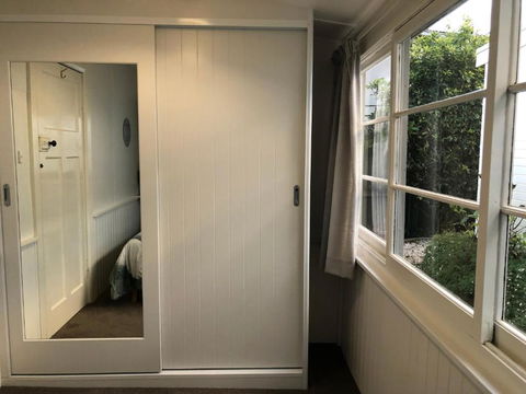 Recreation Cottage - Palm Beach Accommodation 3